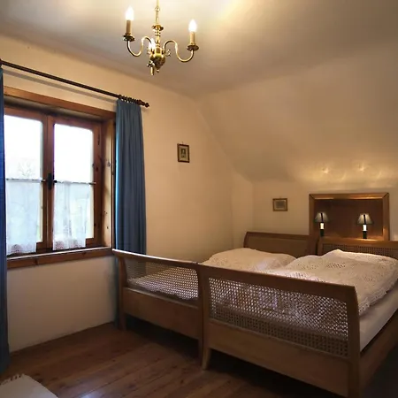 Steiner Apartment *